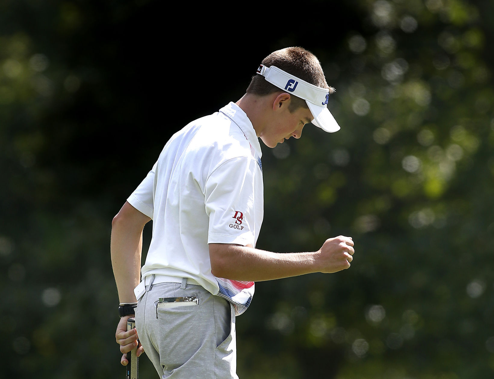 083017-boys-golf-004